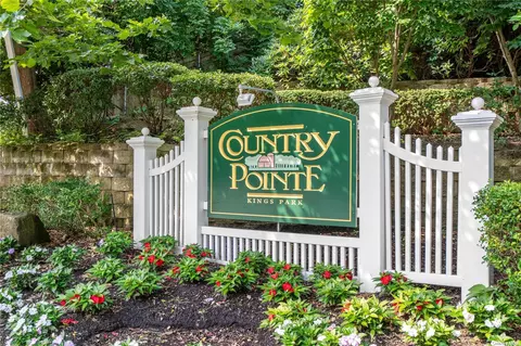 65 Manitou Trl #65, Kings Park, NY 11754