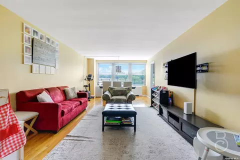 18-35 Corporal Kennedy St #4G, Bayside, NY 11360