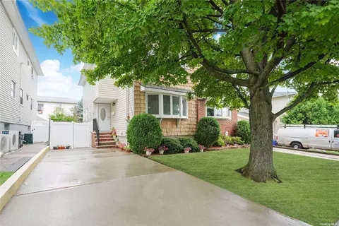 103 Buffalo St, Staten Island, NY 10306