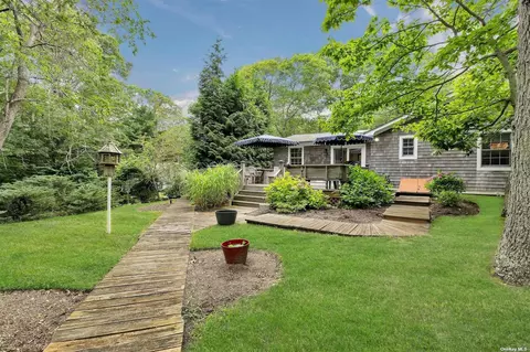 645 Southern Cross Rd, Cutchogue, NY 11935