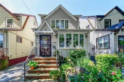 116-24 130th St, South Ozone Park, NY 11420