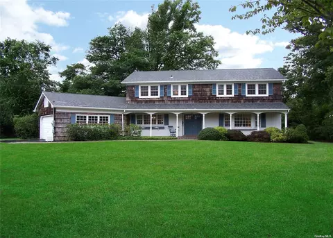 104 Benson Ave, Sayville, NY 11782