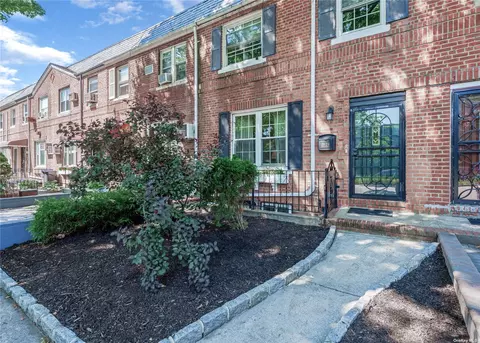19-24 81st St, East Elmhurst, NY 11370