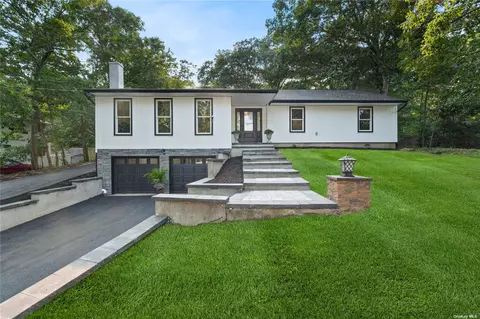 218 Buffalo Ave, Medford, NY 11763
