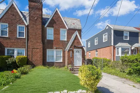 196-15 118th Ave, Saint Albans, NY 11412
