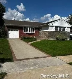 2262 Goodwin Rd, Elmont, NY 11003