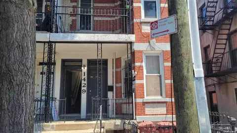 14-29 26th Ave, Astoria, NY 11102