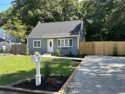 97 Fulton Ave, Mastic, NY 11950
