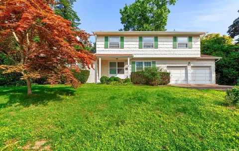 44 Ransom Ave, Sea Cliff, NY 11579
