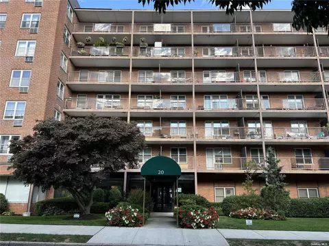 20 Wendell #38A, Hempstead, NY 11550