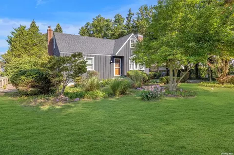 506 5th Ave, East Northport, NY 11731