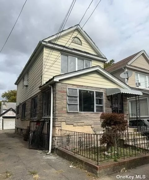 190-27 118th Rd, Saint Albans, NY 11412