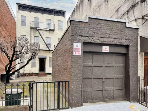 127 N 4th St, Brooklyn, NY 11249 photo 1