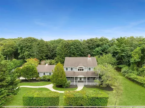 320 Mount Beulah Ave, Southold, NY 11971