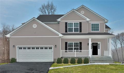 15 Knoll Ct, Fishkill, NY 12524 photo 1