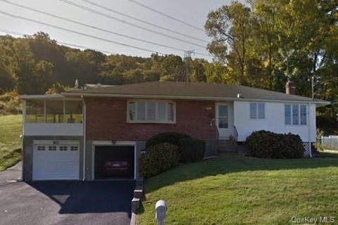 1 Hirsch Dr, Haverstraw, NY 10923 photo 1