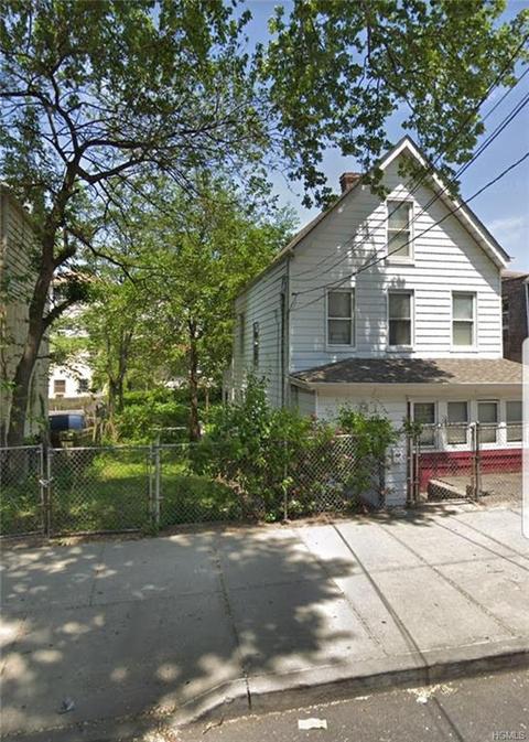 835 E 213th St, Bronx, NY 10467 photo 1