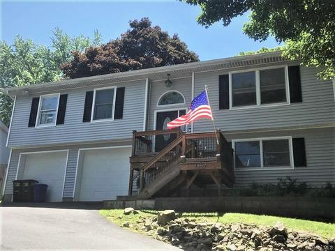 1357 Longview Ave, Peekskill, NY 10566 photo 1