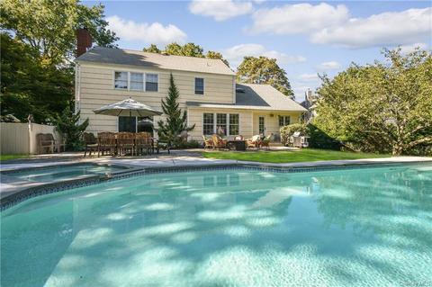 16 Harbor Ln, Rye, NY 10580 photo 1