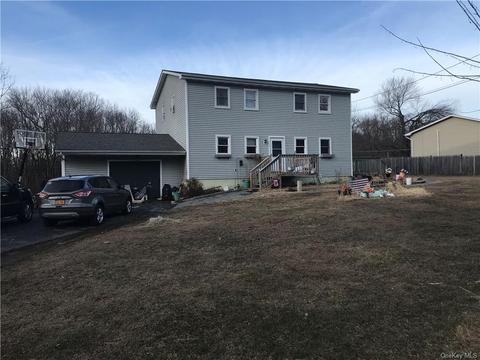 3 Campbell Dr, Wallkill, NY 12589 photo 1