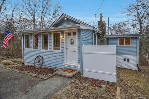 40 Cedar Trl, Monroe, NY 10950 photo 1