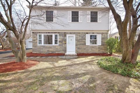 12 E Osage Dr, Ossining, NY 10562 photo 1