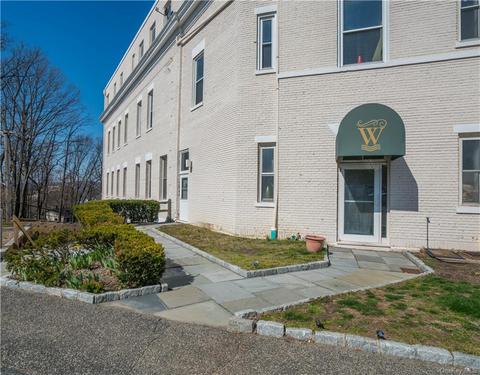 8 Waterview Ests, Peekskill, NY 10566 photo 1