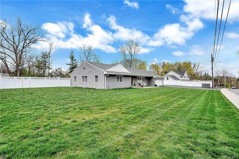16 Tamara Ln, Cornwall, NY 12518 photo 1