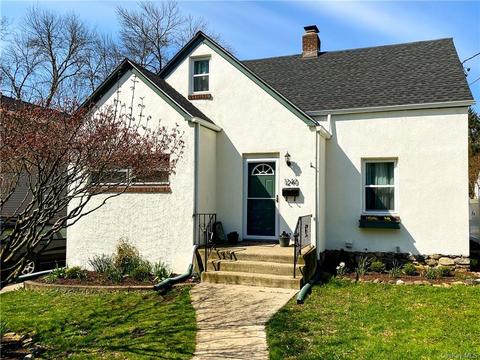 1240 Brook St, Peekskill, NY 10566 photo 1