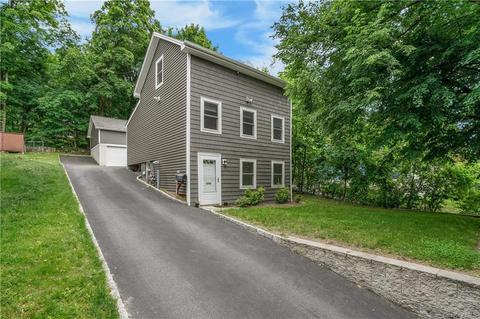 1753 Park St, Peekskill, NY 10566 photo 1