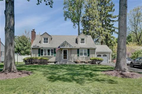 5 Paula Ct, Cornwall On Hudson, NY 12520 photo 1