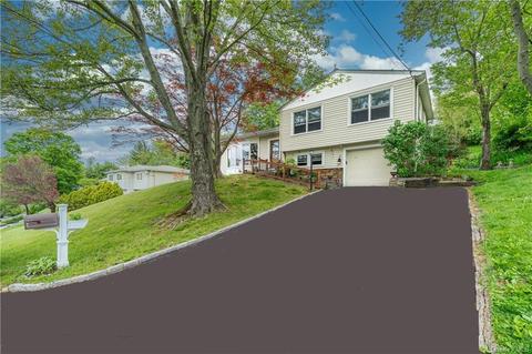 7 Tuttle Dr, Ossining, NY 10562 photo 1