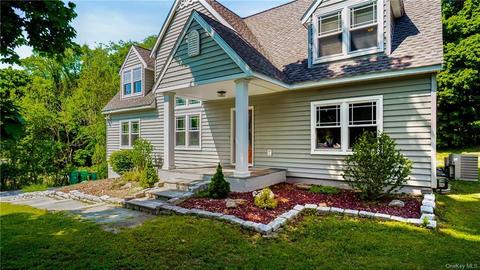 181 Bower Rd, Poughkeepsie, NY 12603 photo 1