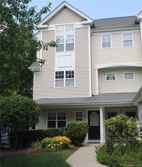 521 Viewpoint Ter, Peekskill, NY 10566 photo 1