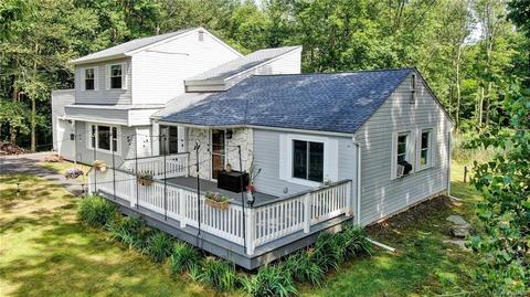 37 Shadowmere Rd, Monroe, NY 10950 photo 1