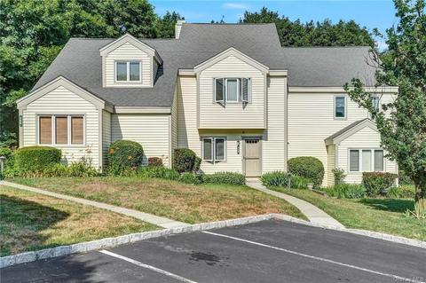 158 Fields Ln, Peekskill, NY 10566 photo 1