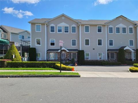 18 Widman Ct #101-201, Ramapo, NY 10977 photo 1