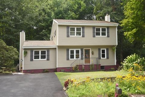 28 Java Rd, Patterson, NY 12563 photo 1
