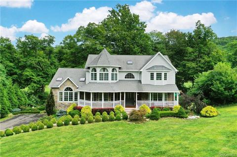 3 Trinity Pl, Cornwall, NY 12518 photo 1