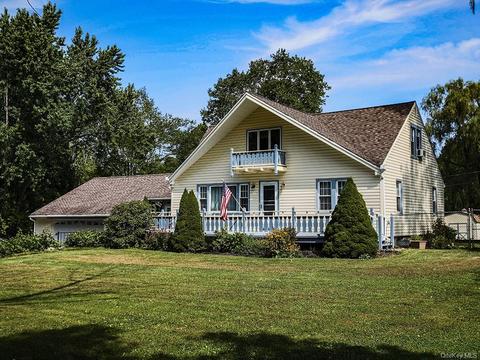 52 Red Top Rd, Shawangunk, NY 12589 photo 1