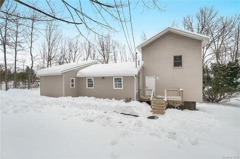 422 Spring St, Monroe, NY 10950 photo 1