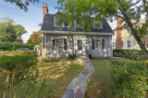 386 Union Ave, Peekskill, NY 10566 photo 1