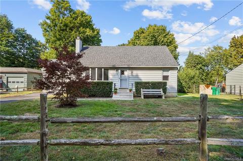 7 Mapleview Rd, La Grange, NY 12603 photo 1