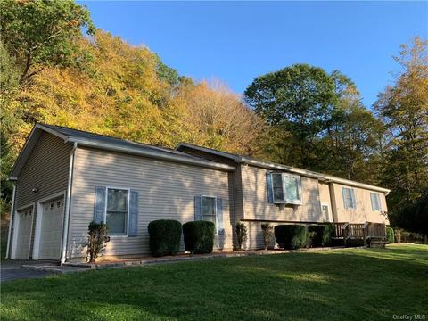 680 E Branch Rd, Patterson, NY 12563 photo 1