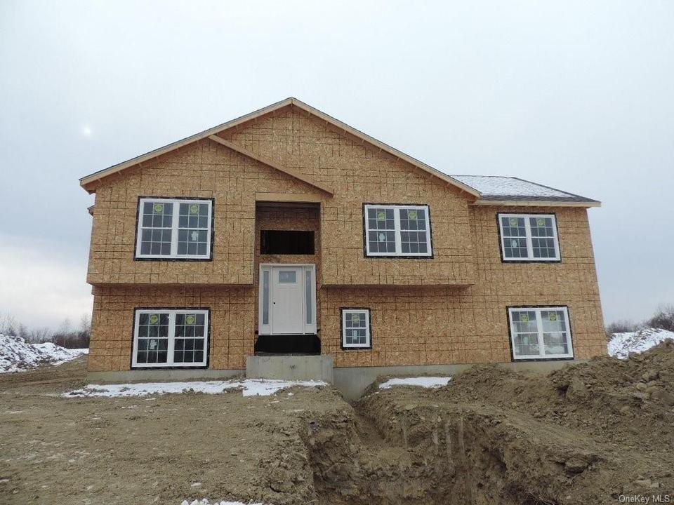 17 Meadow View Dr, Marlboro, NY 12542 24 Photos Movoto