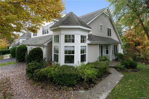 15 Apple Hill Ln, Peekskill, NY 10566 photo 1