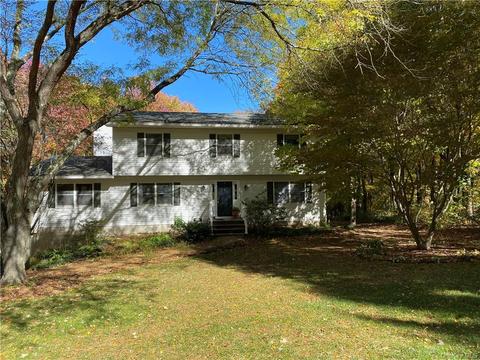 121 David Dr, Poughkeepsie, NY 12601 photo 1