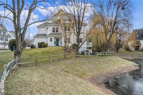 149 Underhill Ln, Peekskill, NY 10566 photo 1