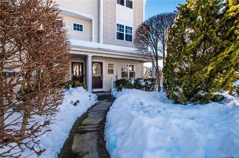 217 Highridge Ct, Peekskill, NY 10566 photo 1