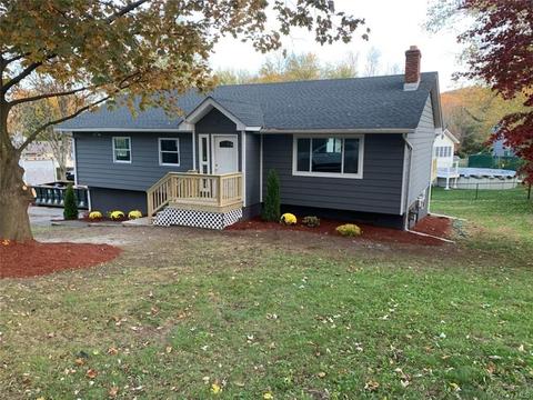 3 Crosby Ct, Fishkill, NY 12524 photo 1